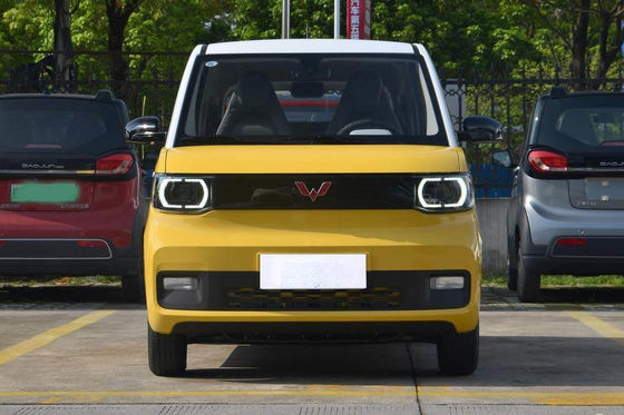 Mobil Mini EV 120-170KM Mobil Wuling Ev 3 Pintu 4 Kursi Ukuran Kompak