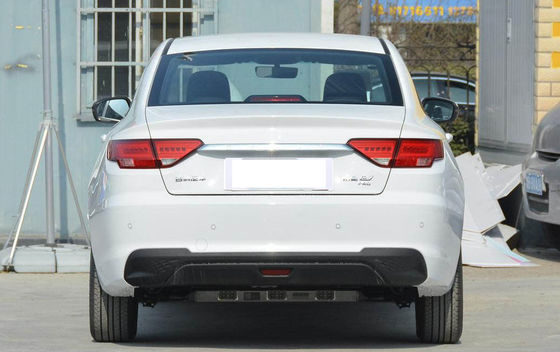 Compact Dihao Geely Electric Car 421KM 4 Pintu 5 Kursi Pengisian Cepat