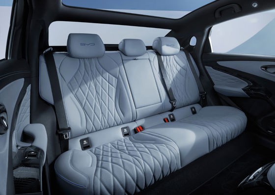Seal BYD EV Cars Midsize 550-700KM 5 Pintu 5 Kursi 61,4-82,5kwh