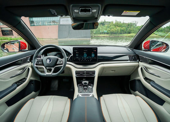Song PLUS BYD EV Mobil Ukuran Menengah Mobil Listrik Suv 505KM 5 Pintu 5 Kursi