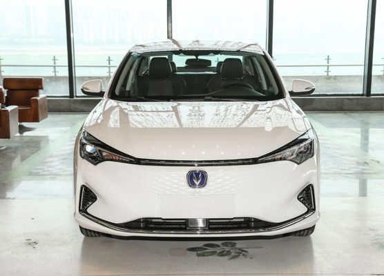 Changan Eado EV460 365-405KM Changan EV 5 Pintu 5 Kursi Mobil Sedan Kompak