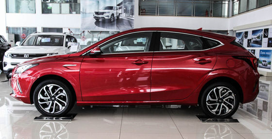 405KM Changan Eado ET Pure Electric Compact Mobil Sedan Kabin Nyaman