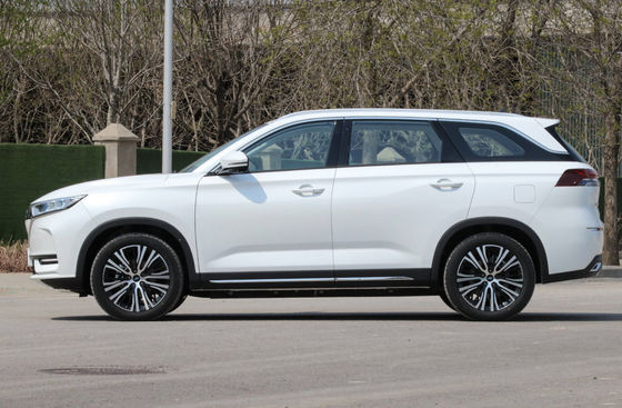 5 Pintu 5 Kursi Changan Auchan X7 EV Suv 405KM 0.5H Pengisian Cepat