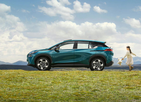 Mobil Listrik V Plus AION 500-600KM 405 kW Suv Performa Tinggi