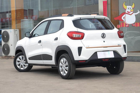 5 Pintu 4 Kursi Kendaraan Listrik Dongfeng Motor 330KM Dongfeng Fengshen Ex1