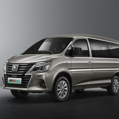 M5EV MPV Dongfeng Motor Listrik Kendaraan 400KM 4 Pintu 5-9 Kursi
