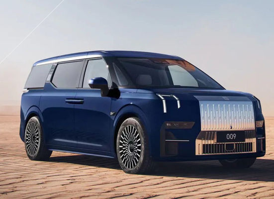 5 Pintu 6 Kursi Zeekr 009 Minivan Listrik Jarak Jauh 702-822KM