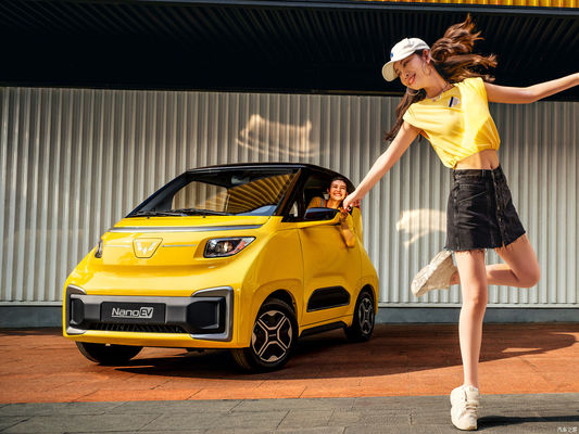 3 Pintu 2 Kursi Wuling Hongguang EV 305KM Hong Guang Mini Ev