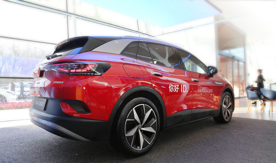 ID.4 CROZZ VW Sedan Mobil Listrik 400-550KM Pure Electric Suv 5 Pintu 5 Kursi