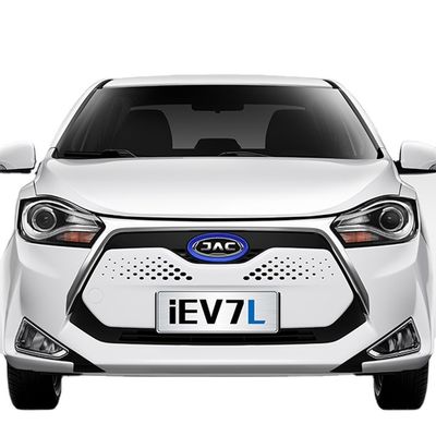 4 Pintu 5 Kursi Mobil Listrik JAC 320KM JAC IEV7L Mobil Ev Kecil