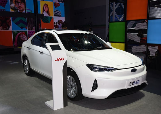 350-402KM JAC Electric Car Single Motor JAC Iev A50 Auto Electric Vehicle