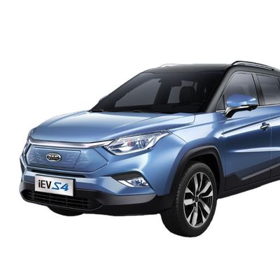 Mobil Listrik IEVS4 JAC 402-470KM 5 Pintu 5 Kursi Rentang Mengemudi Panjang