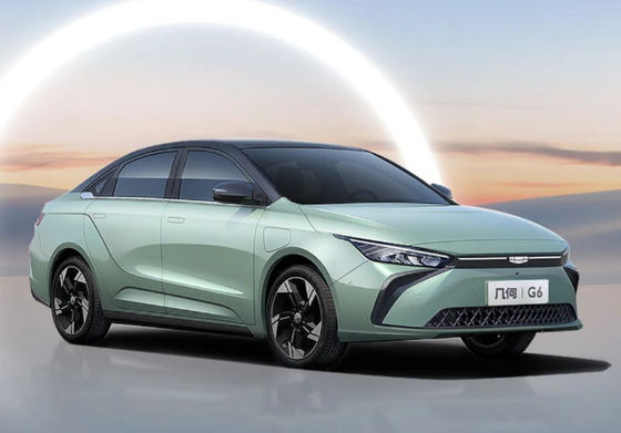 480-620KM Geely Geometry G6 Auto Pure Electric 5 Pintu 5 Kursi