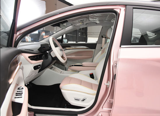 Geometri M6 Geely Mobil Listrik Geely Ev Suv 400-550KM 0,5 jam Pengisian Cepat