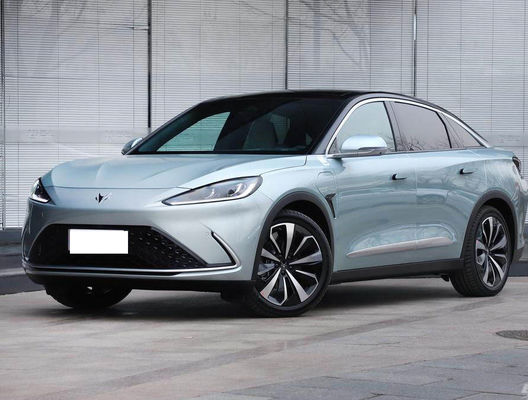 ARCFOX Alpha S Mobil Listrik Sedan 525-708KM Dengan 5 Pintu 5 Kursi