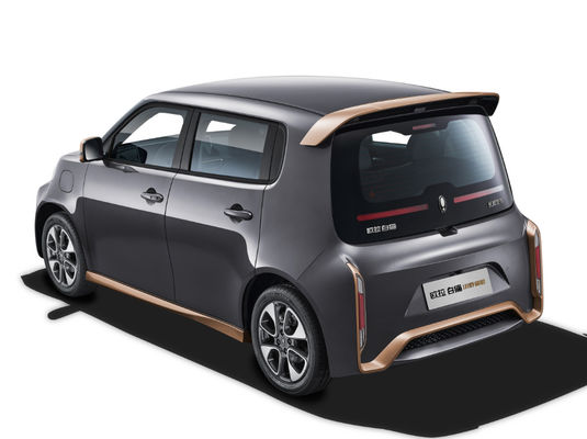 ORA White Cat Great Wall Motor EV 305-401KM Listrik Murni Dengan 5 Pintu 4 Kursi