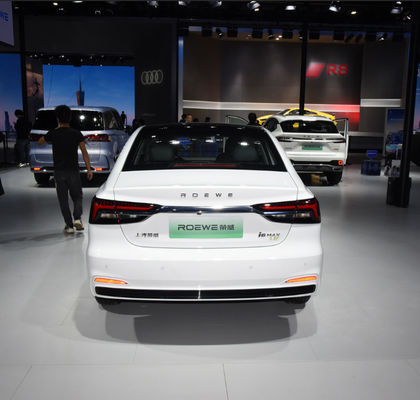 0,5H Pengisian Cepat SAIC Motor Mobil Listrik Roewe I6 MAX EV 502-605KM