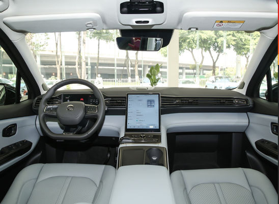 Ukuran Sedang NIO ES6 Suv 455-610KM Performa Tinggi Dengan Motor Ganda