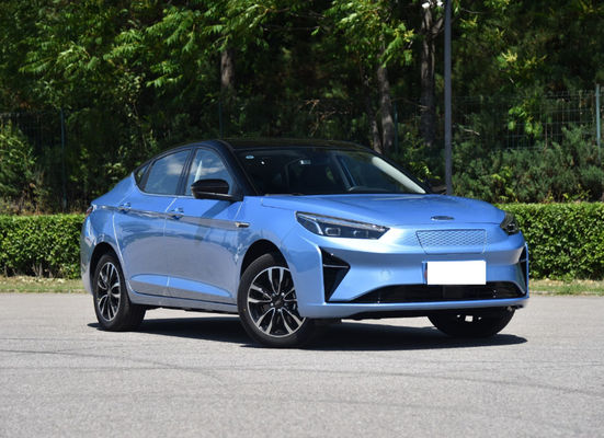JAC IC5 Jianghuai 2020 Sedan Mobil Listrik 450-530KM Mobil Listrik Murni 5 Pintu 5 Kursi