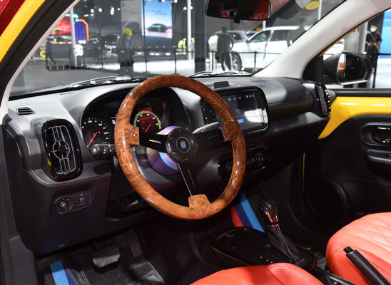 311KM SAIC Motor Mobil Listrik Saic Roewe Clever Ev 3 Pintu 4 Kursi