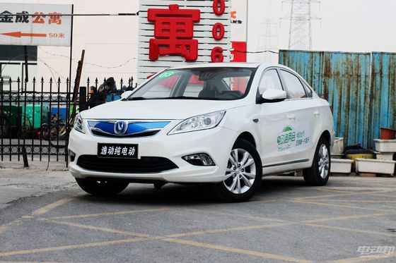 Changan Eado EV460 Sedan Mobil Listrik 2022 Standar Resmi 365-405KM