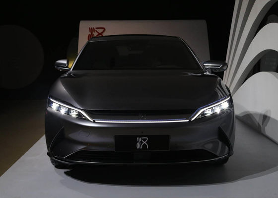 5 Pintu 5 Kursi BYD Han EV Mobil Listrik Murni Menengah Besar 610-715KM